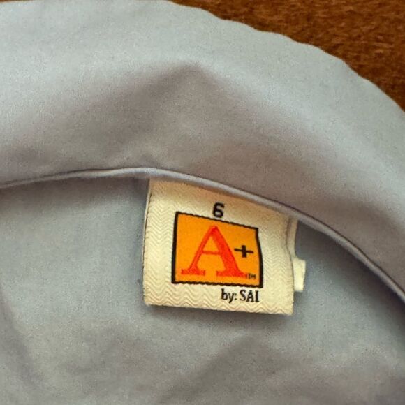A+ By SAI Short Sleeve  Uniform Blue Button Down Shirt Size 6 - Picture 3 of 3